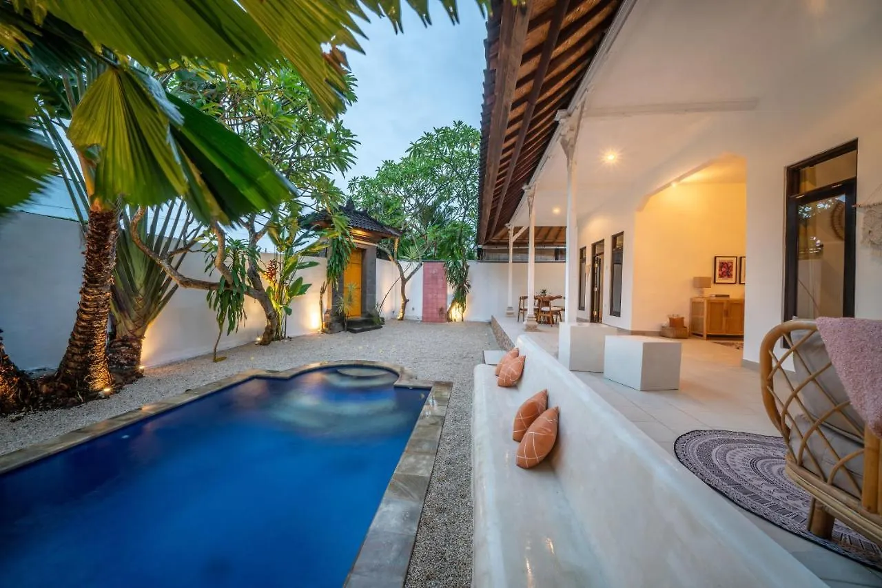 Villa Dadirri - In The Heart Of Seminyak - Walking Distance From Restaurants, Bars And Beach - Perfect Location